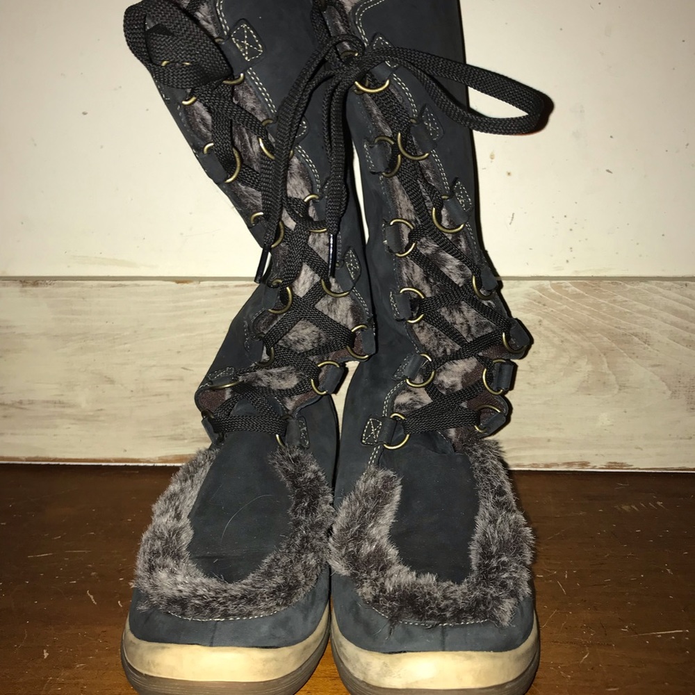 Women’s Timberland Kickadilla Black Suede Boots - Picture 7 of 8
